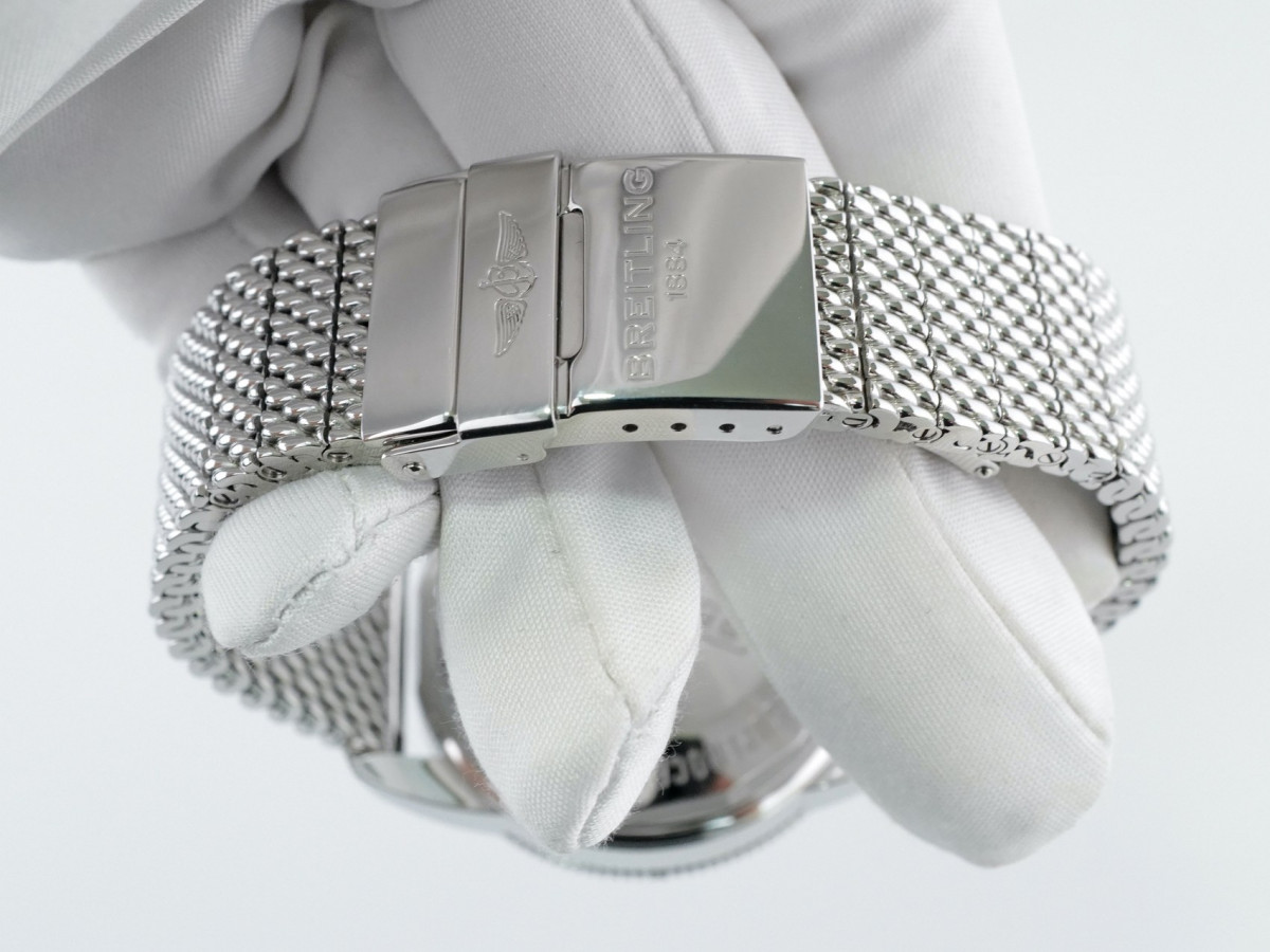 Swiss watch Breitling Superocean Heritage B20 Automatic 42