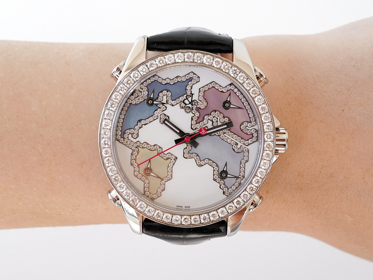 Швейцарские часы Jacob & Co Five Time Zone World Is Yours