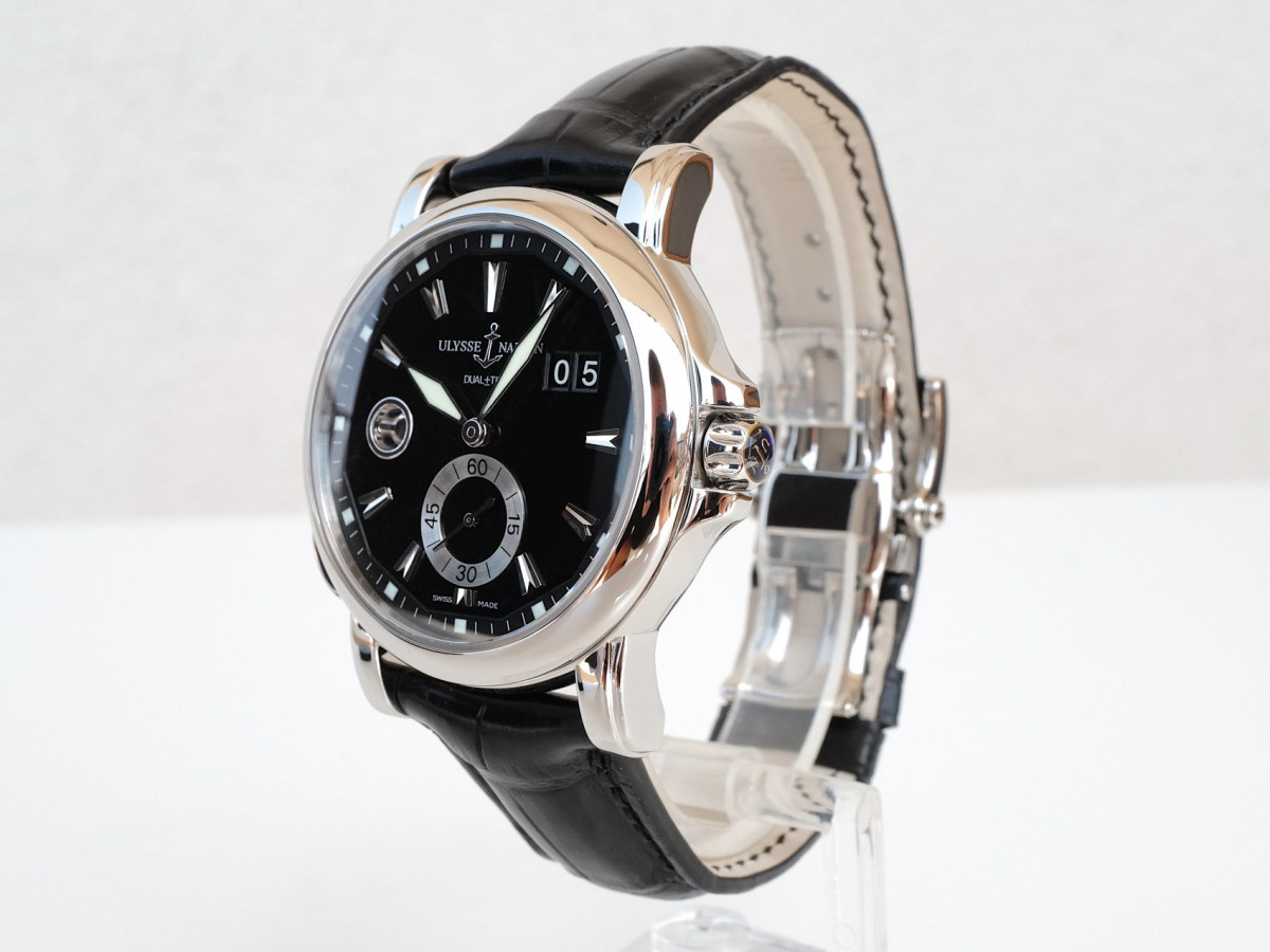 Швейцарський годинник Ulysse Nardin GMT Big Date