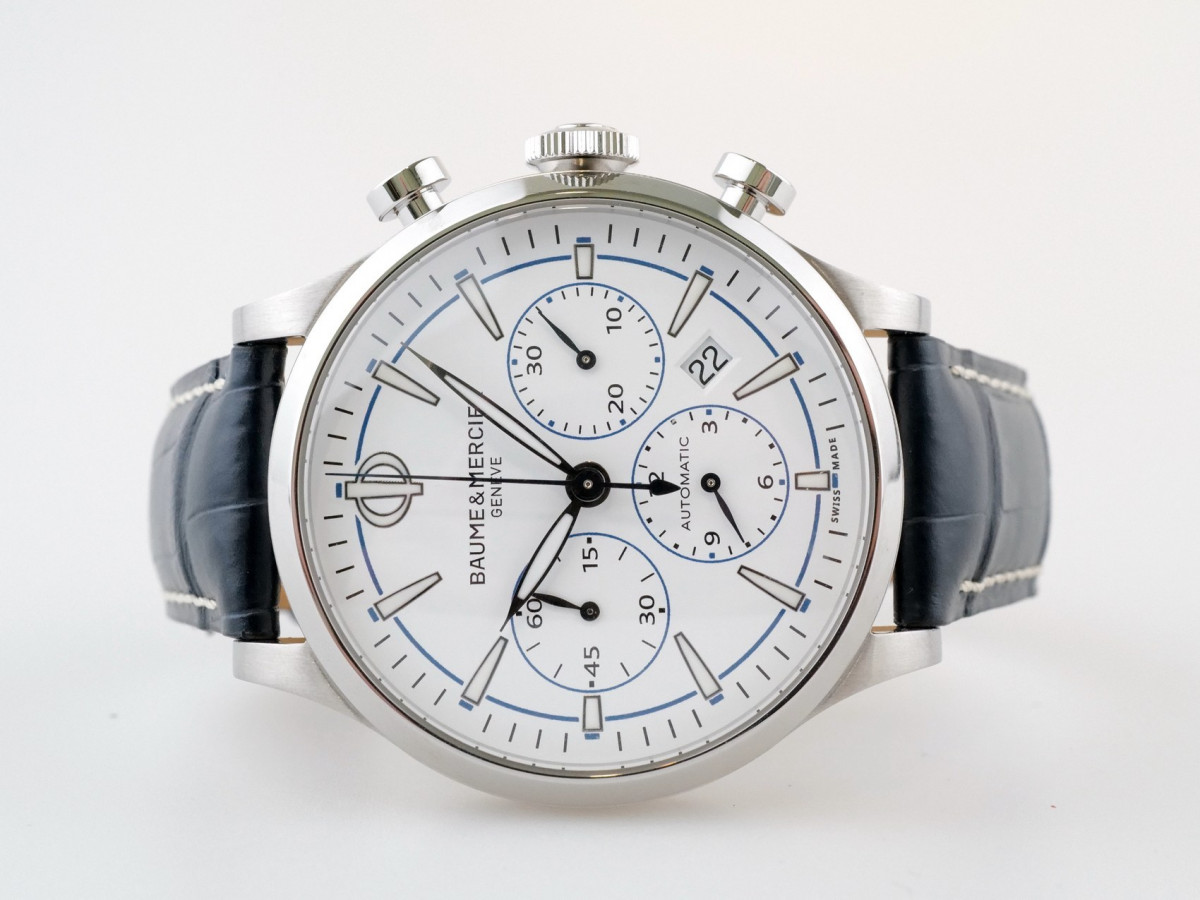 Швейцарський годинник Baume & Mercier Capeland Chronograph Limited Edition