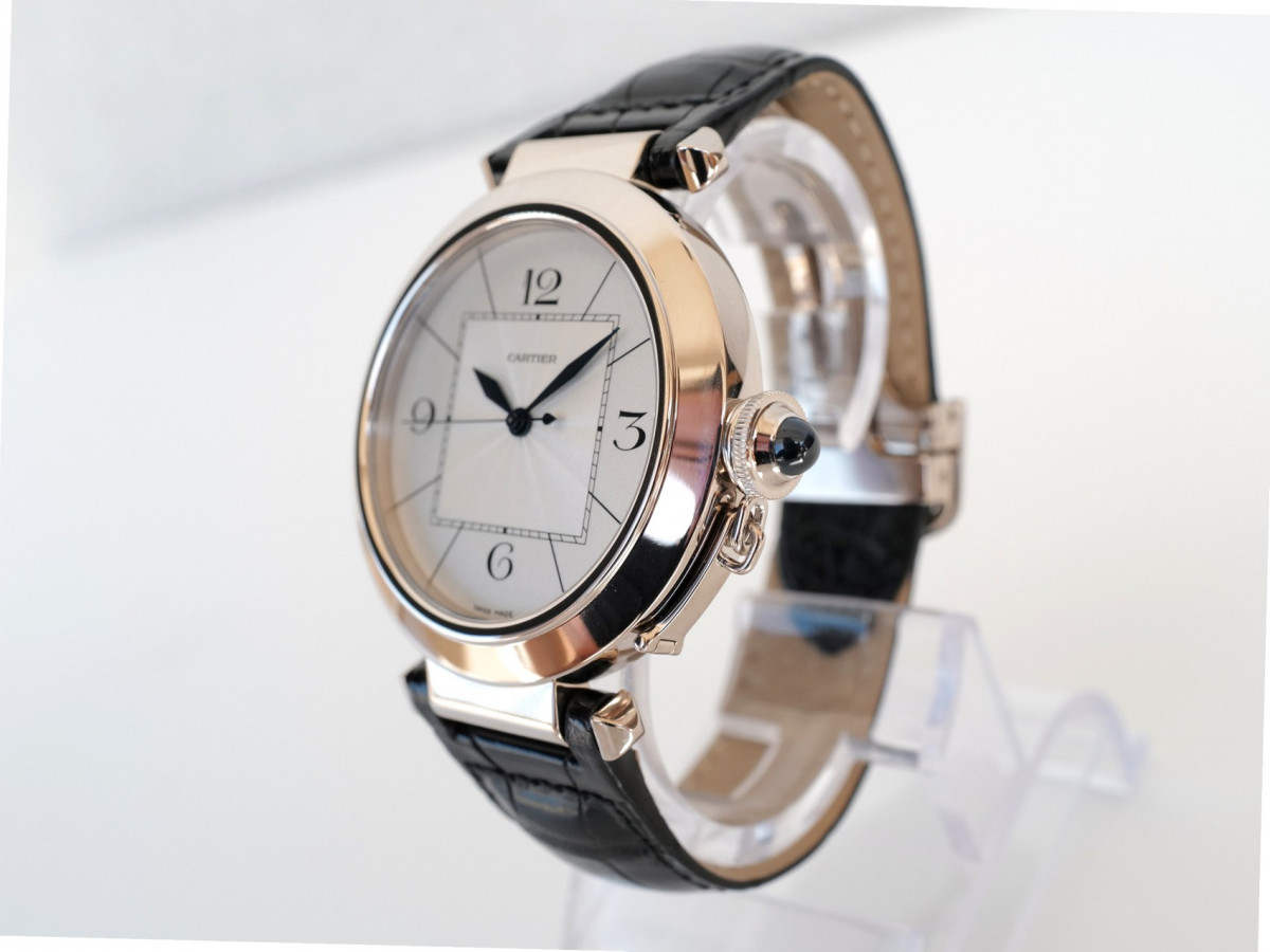 Швейцарський годинник Cartier Pasha de Cartier XL 18K White Gold