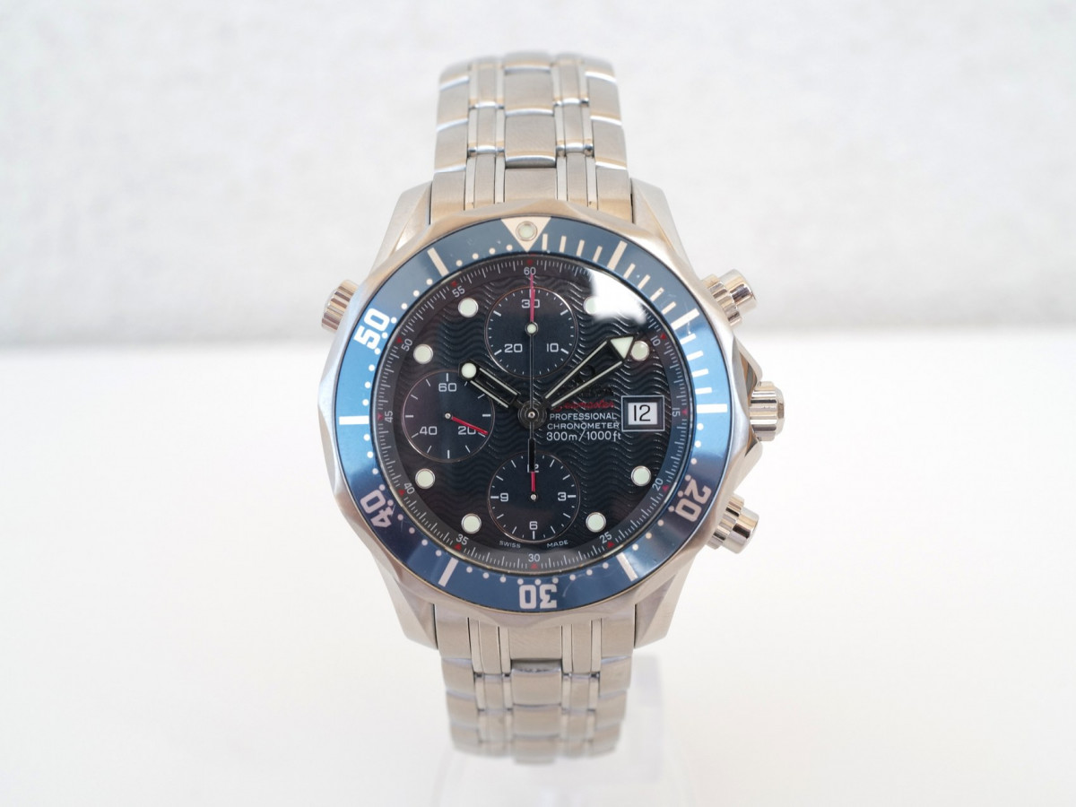 Швейцарские часы Omega Seamaster Diver 300M Chronograph