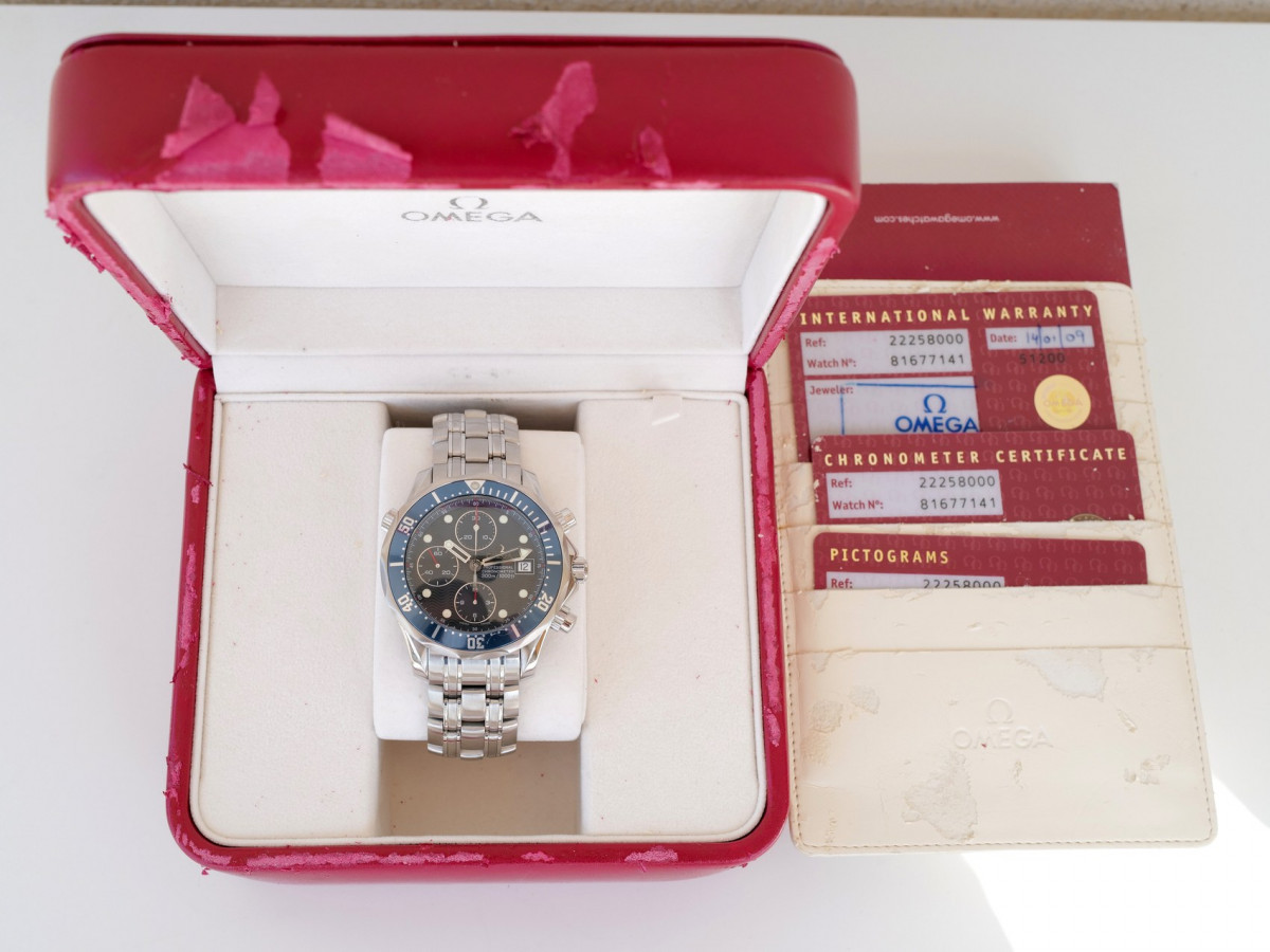 Швейцарские часы Omega Seamaster Diver 300M Chronograph