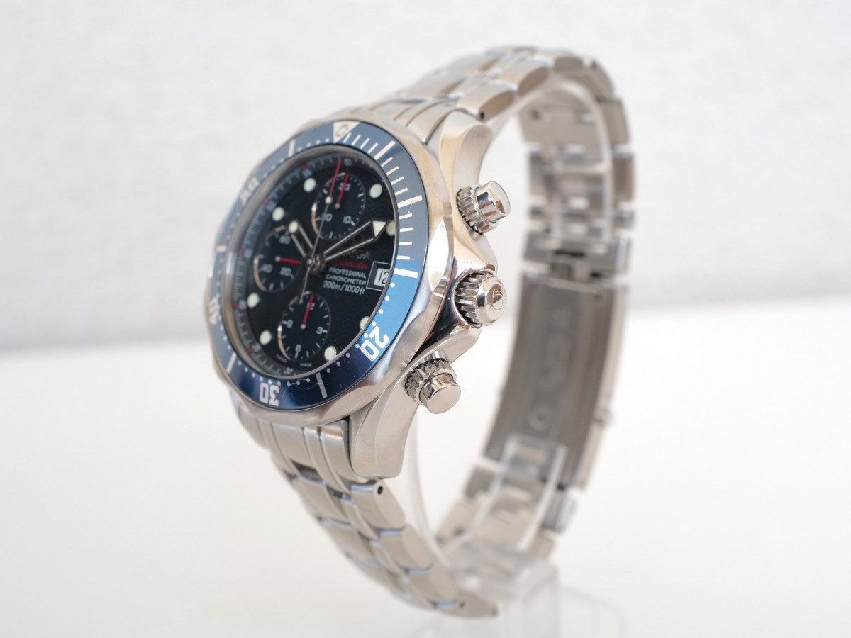 Швейцарские часы Omega Seamaster Diver 300M Chronograph