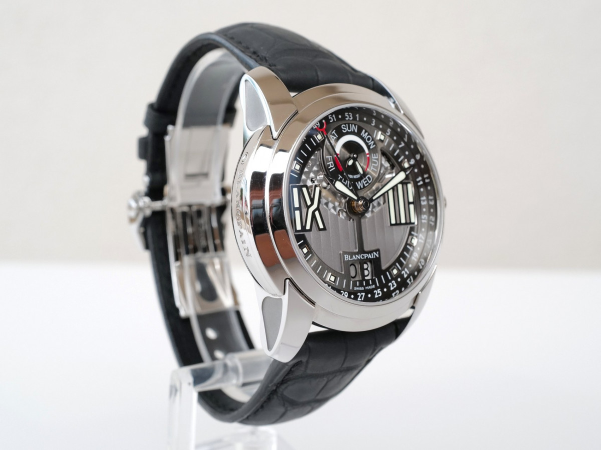 Швейцарские часы Blancpain L-Evolution Semainier Grande Date 8 Jours