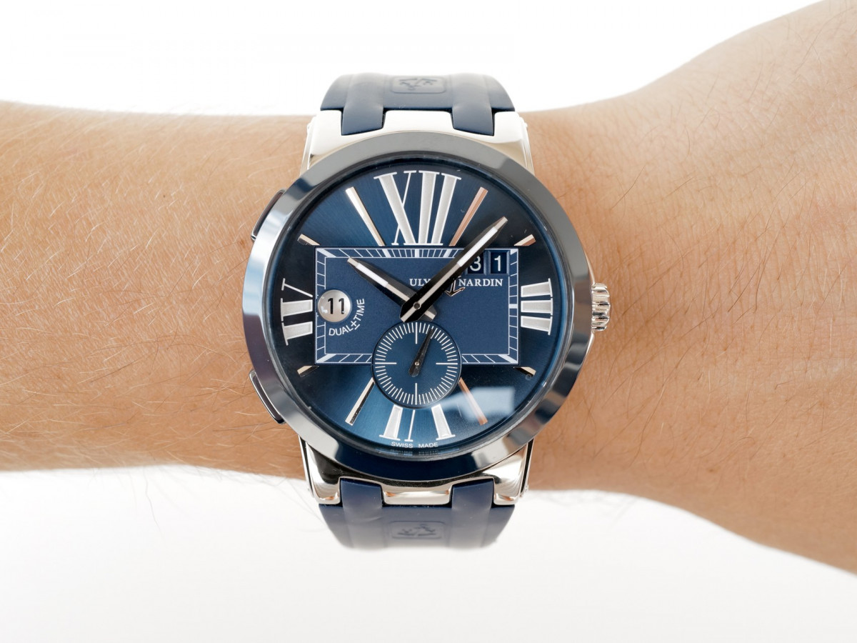 Swiss watch Ulysse Nardin Executive Dual Time Blue Dial
