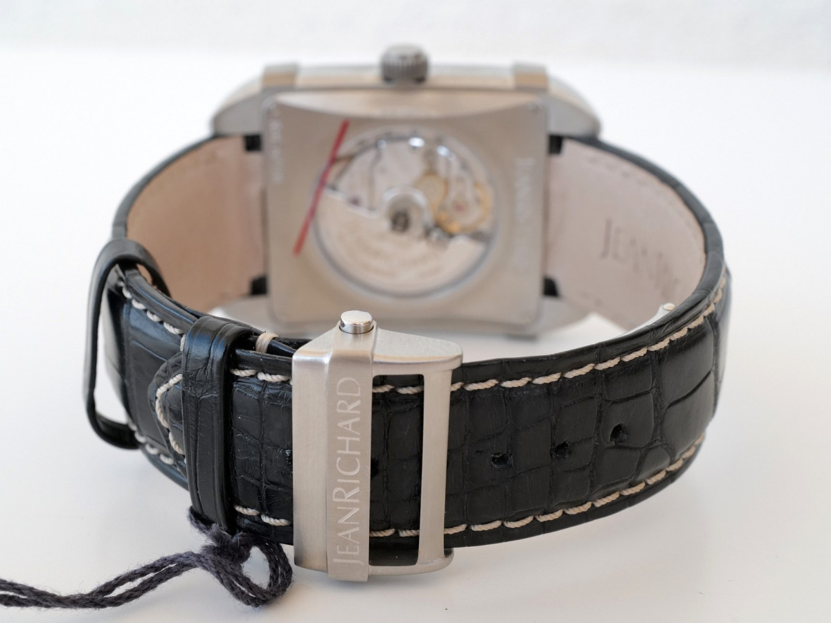 Швейцарський годинник JeanRichard Paramount Time Square