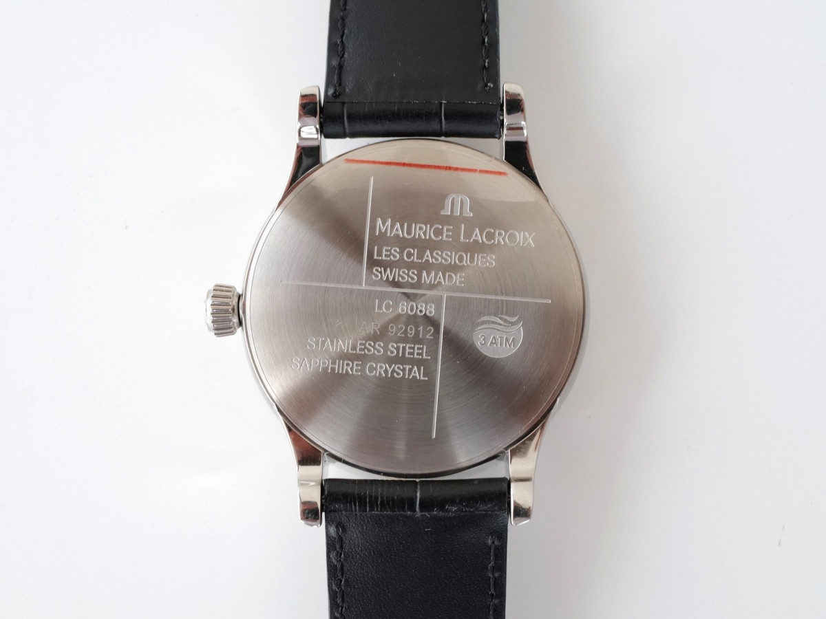 Швейцарський годинник Les Classiques Grande Date GMT