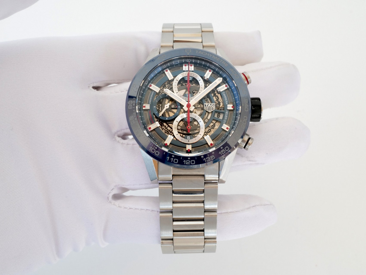 Швейцарський годинник TAG Heuer Carrera Calibre HEUER 01 Blue Ceramic Skeleton