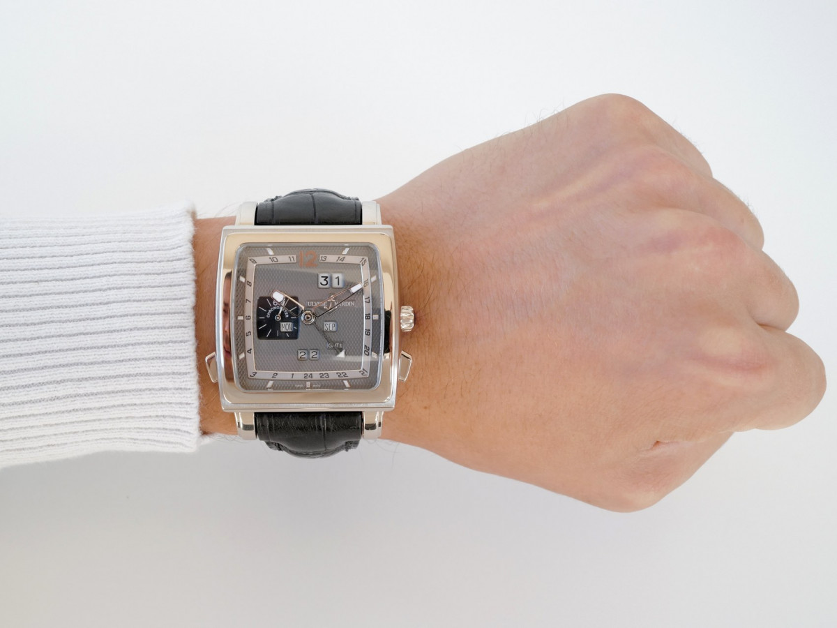 Швейцарський годинник Ulysse Nardin Classic Quadrato Dual Time GMT Perpetual Calendar 18K White Gold