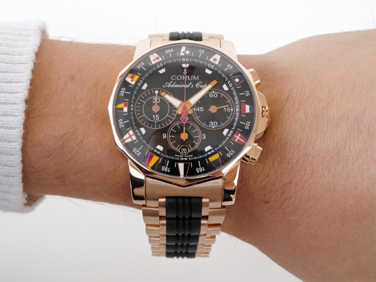 Швейцарський годинник Corum Admiral's Cup Chronograph 18K Rose Gold