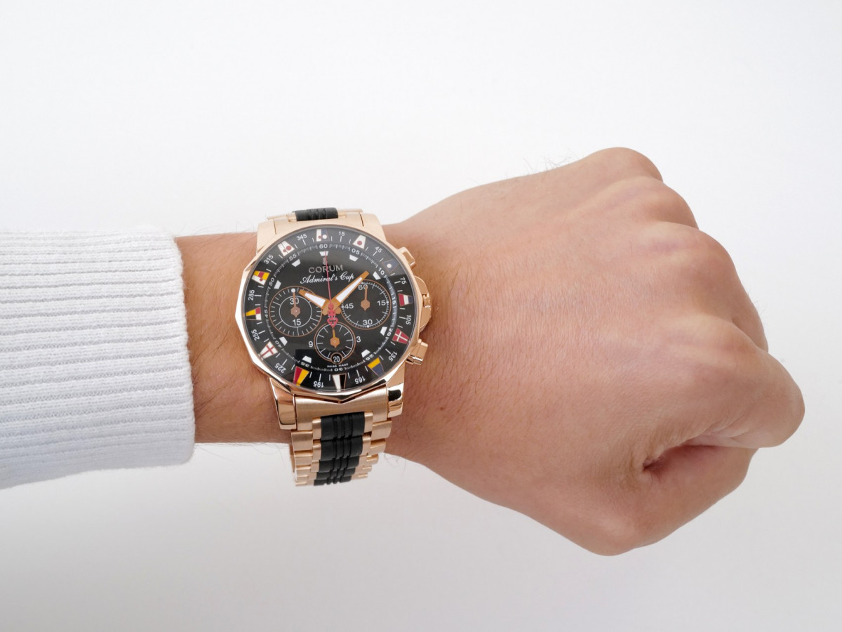 Швейцарський годинник Corum Admiral's Cup Chronograph 18K Rose Gold