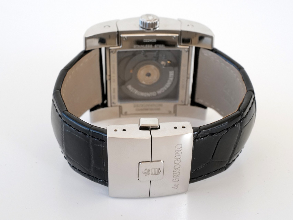 Швейцарские часы De Grisogono Instrumento Novantatre Annual Calendar