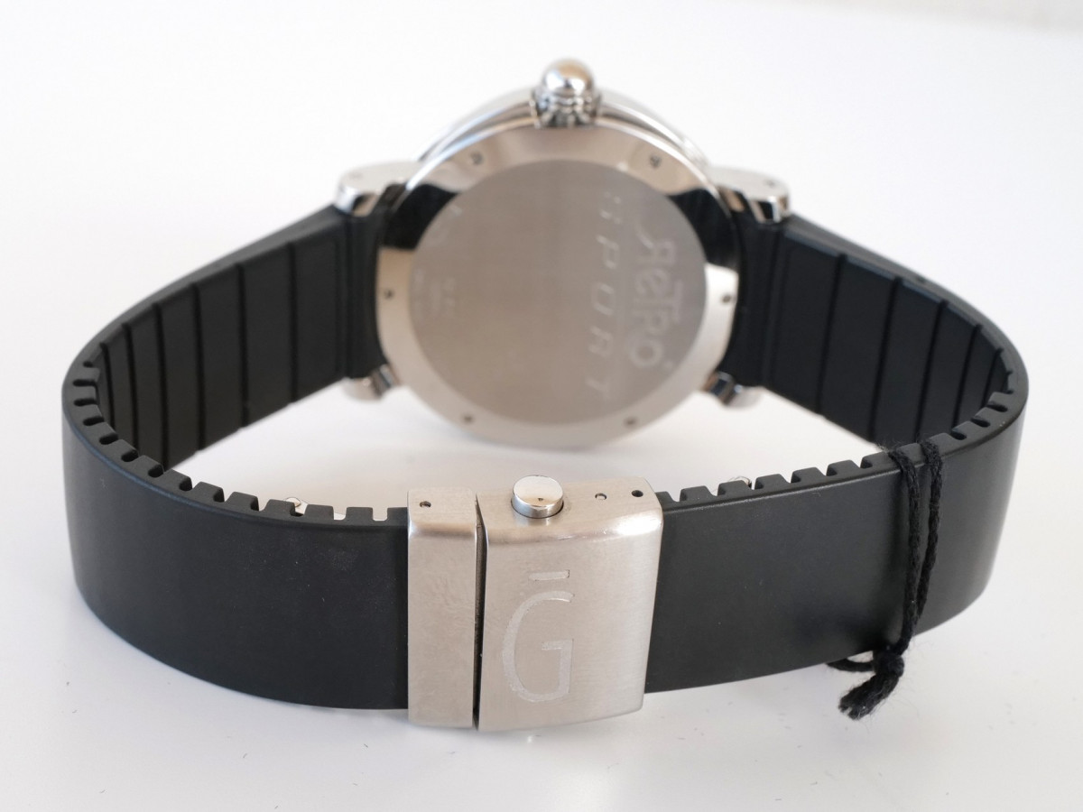 Швейцарський годинник Gerald Genta Arena Sport Retro Jumping Hour Automatic