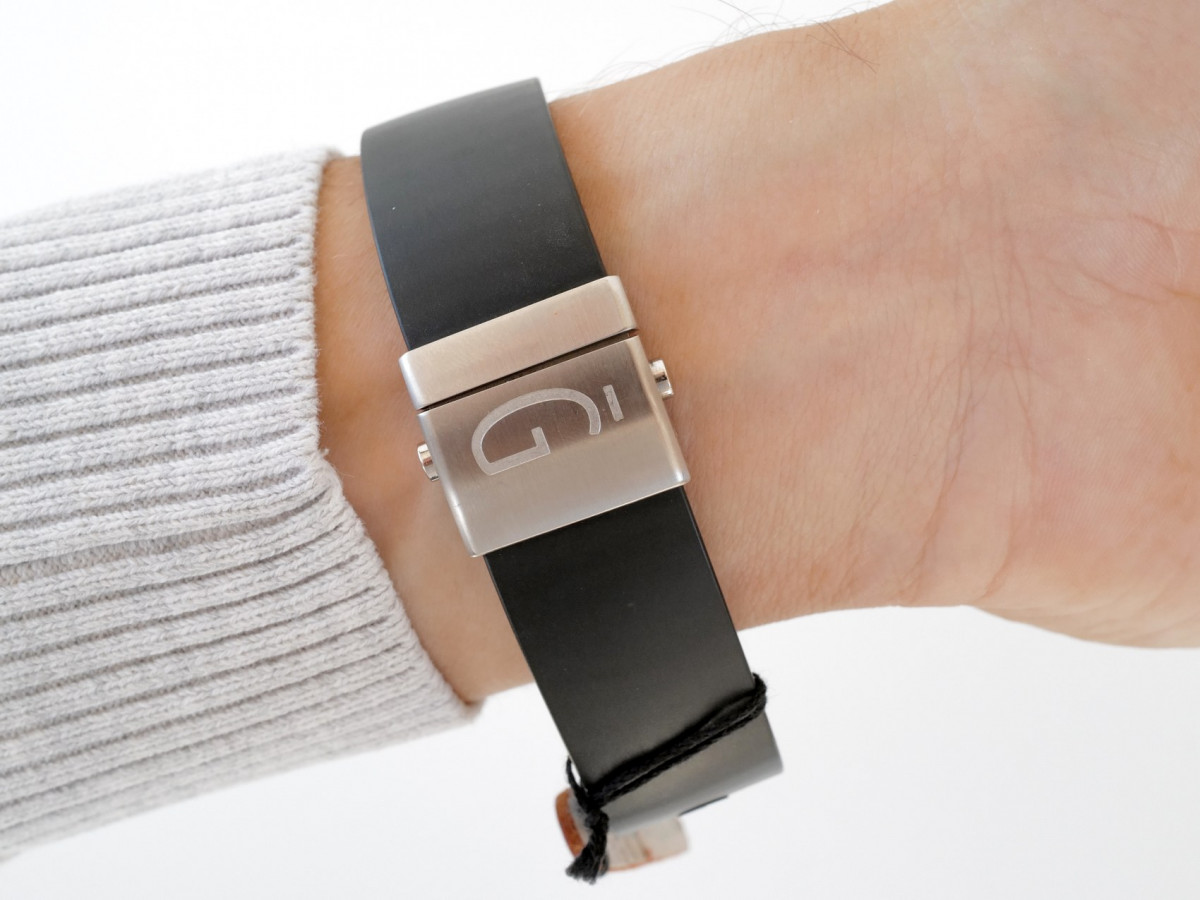 Швейцарський годинник Gerald Genta Arena Sport Retro Jumping Hour Automatic