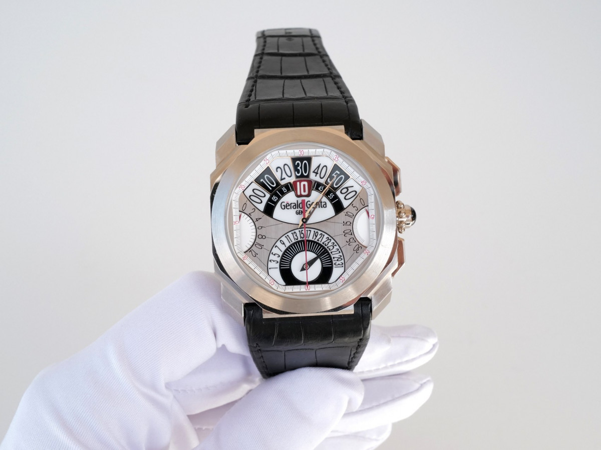 Швейцарський годинник Gerald Genta Octo Quatro Retro Chronograph Jumping Hour 18K White Gold