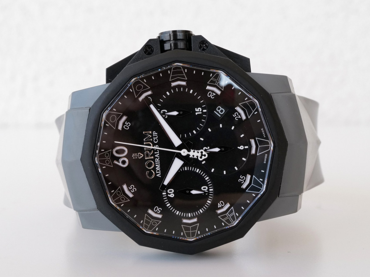 Швейцарський годинник Corum Admiral`s Cup Challenger Chrono Rubber 44 Limited Edition