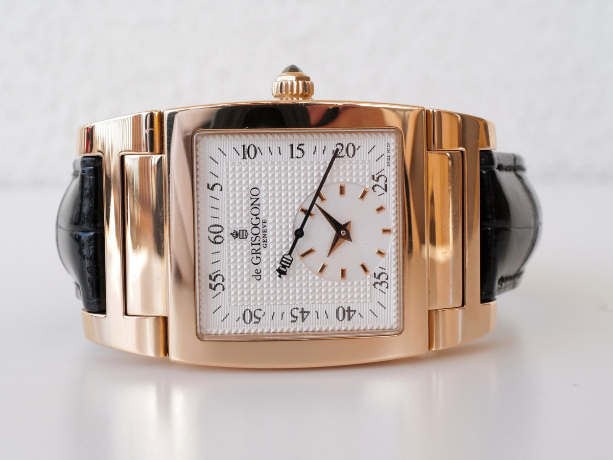 Швейцарський годинник De Grisogono Instrumento Uno Grande Seconde 18K Rose Gold Automatic
