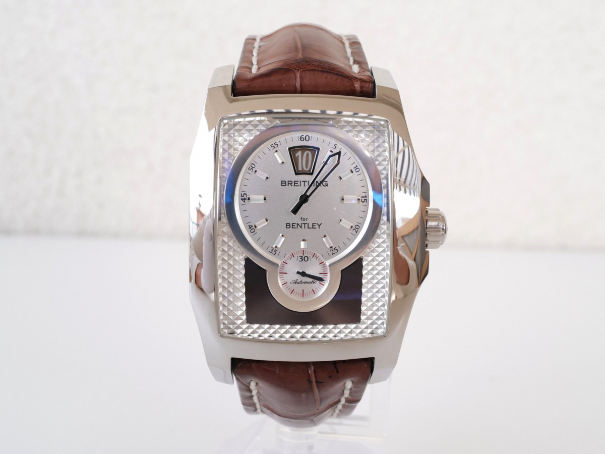 Швейцарський годинник Breitling Bentley Flying B Jumping Hour