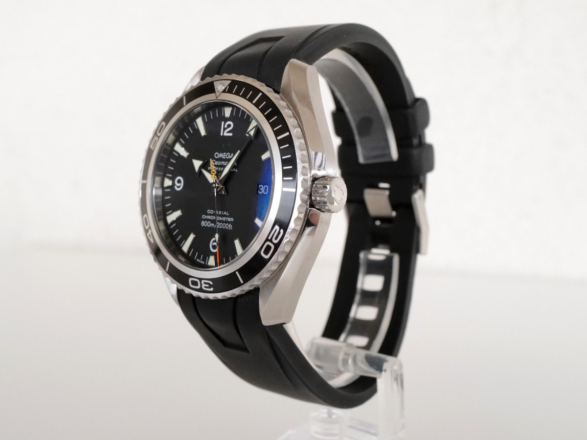 Швейцарские часы Omega Planet Ocean James Bond Casino Royale