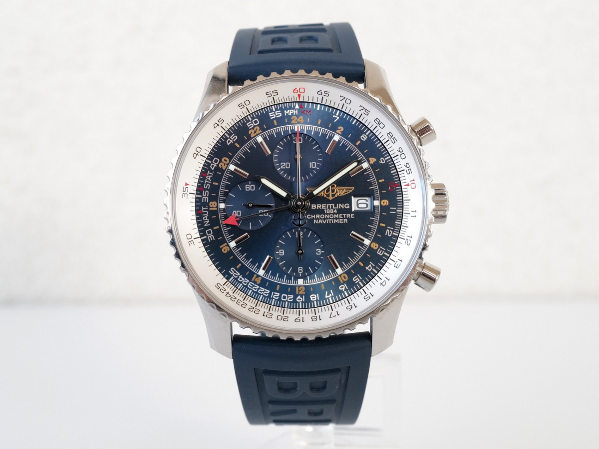 Швейцарские часы Breitling Navitimer World Chronograph GMT Blue Dial