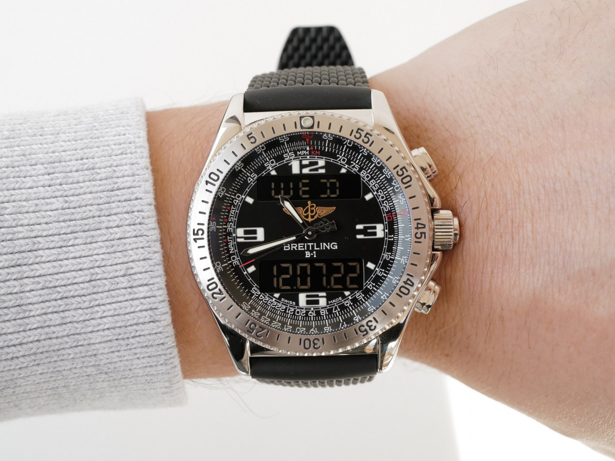 Швейцарський годинник Breitling B-1 Pilot Quartz Chronograph