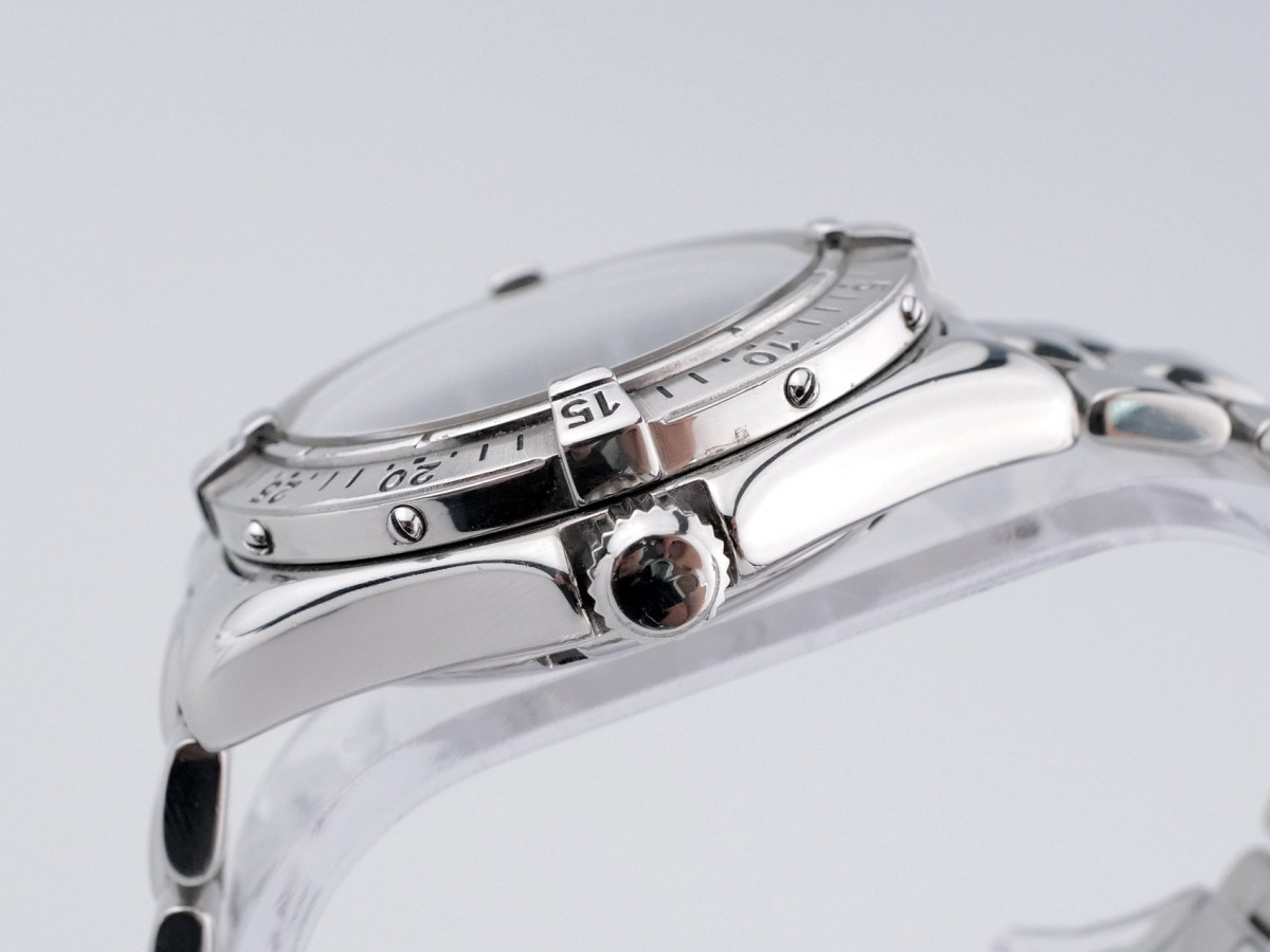 Швейцарський годинник Breitling Superocean Automatic Black Dial