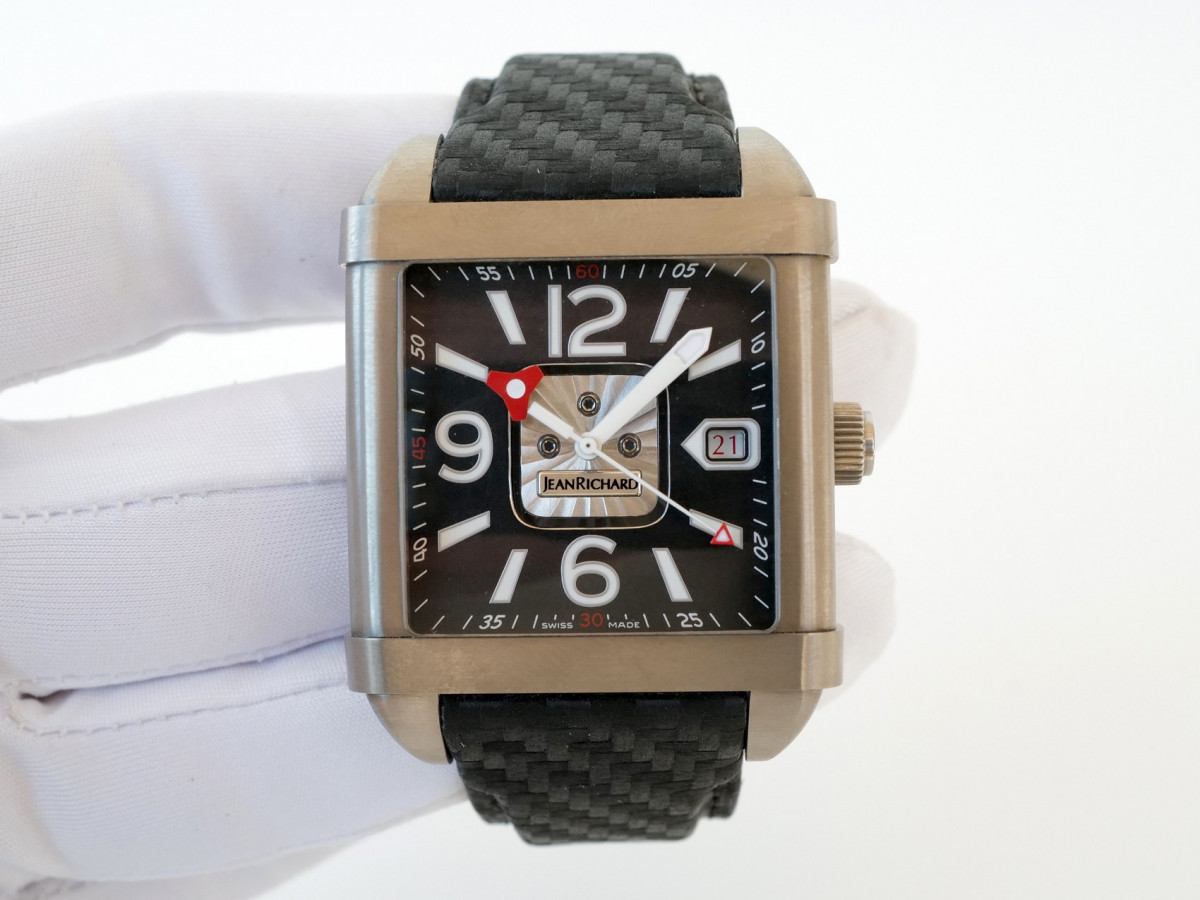 Швейцарський годинник JeanRichard Paramount Time Square Titanium