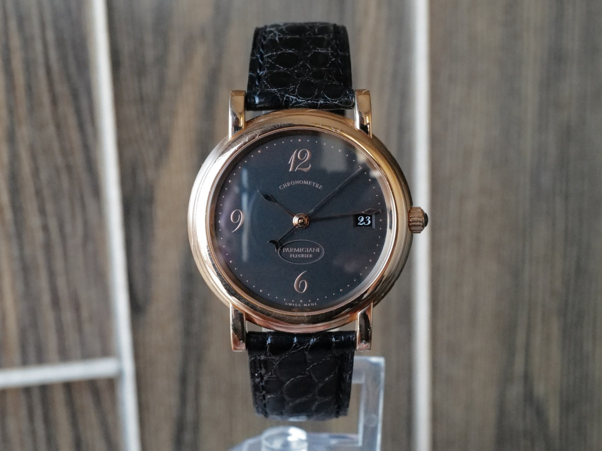 Швейцарський годинник Parmigiani Fleurier Basica 18K Rose Gold Chronometer