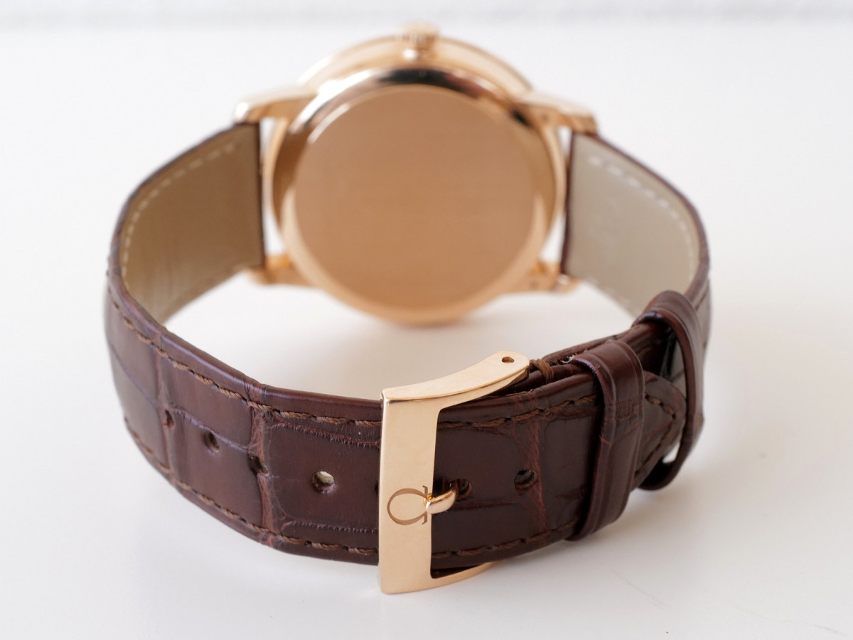 Швейцарские часы Omega De Ville Prestige Power Reserve 18K Rose Gold