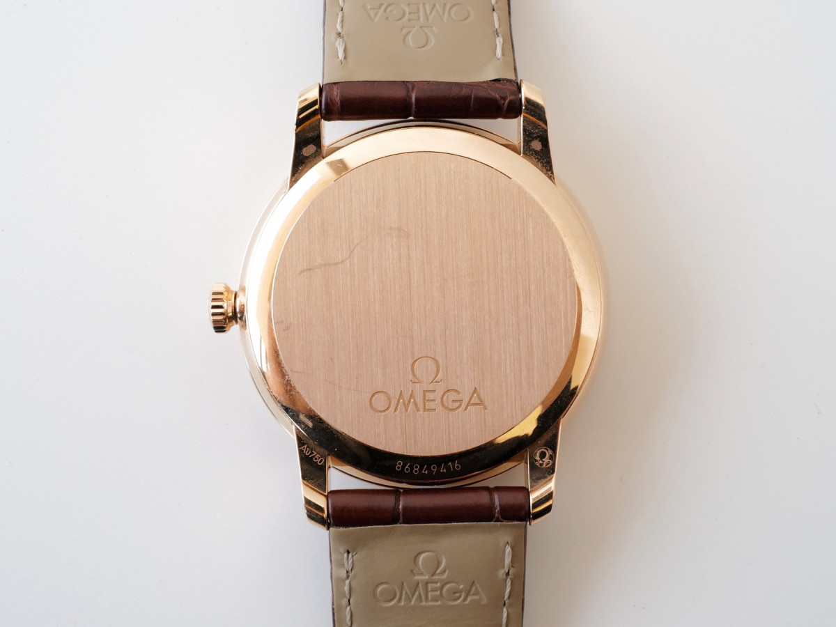 Швейцарские часы Omega De Ville Prestige Power Reserve 18K Rose Gold