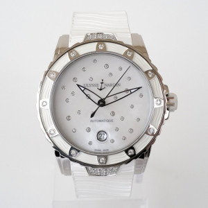 Швейцарские часы Ulysse Nardin Lady Diver Starry Night MOP Diamond Dial