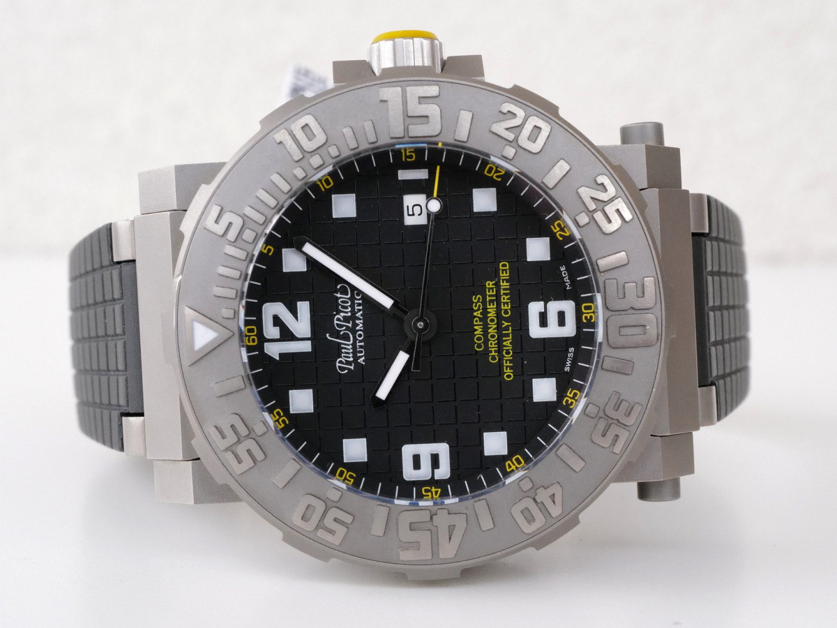Швейцарские часы Paul Picot Le Plongeur C-Type Compass Limited Edition
