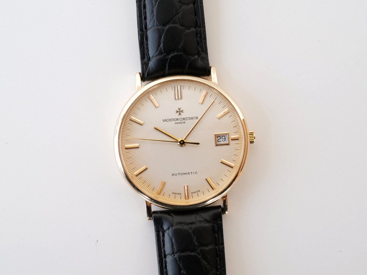 Швейцарський годинник Vacheron Constantin Patrimony Superflat 18K Yellow Gold Automatic