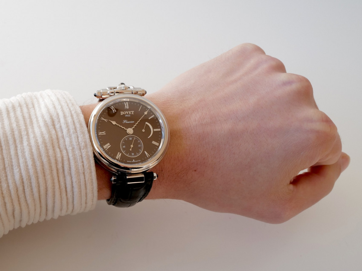 Швейцарський годинник Bovet Amadeo Fleurier 18K White Gold