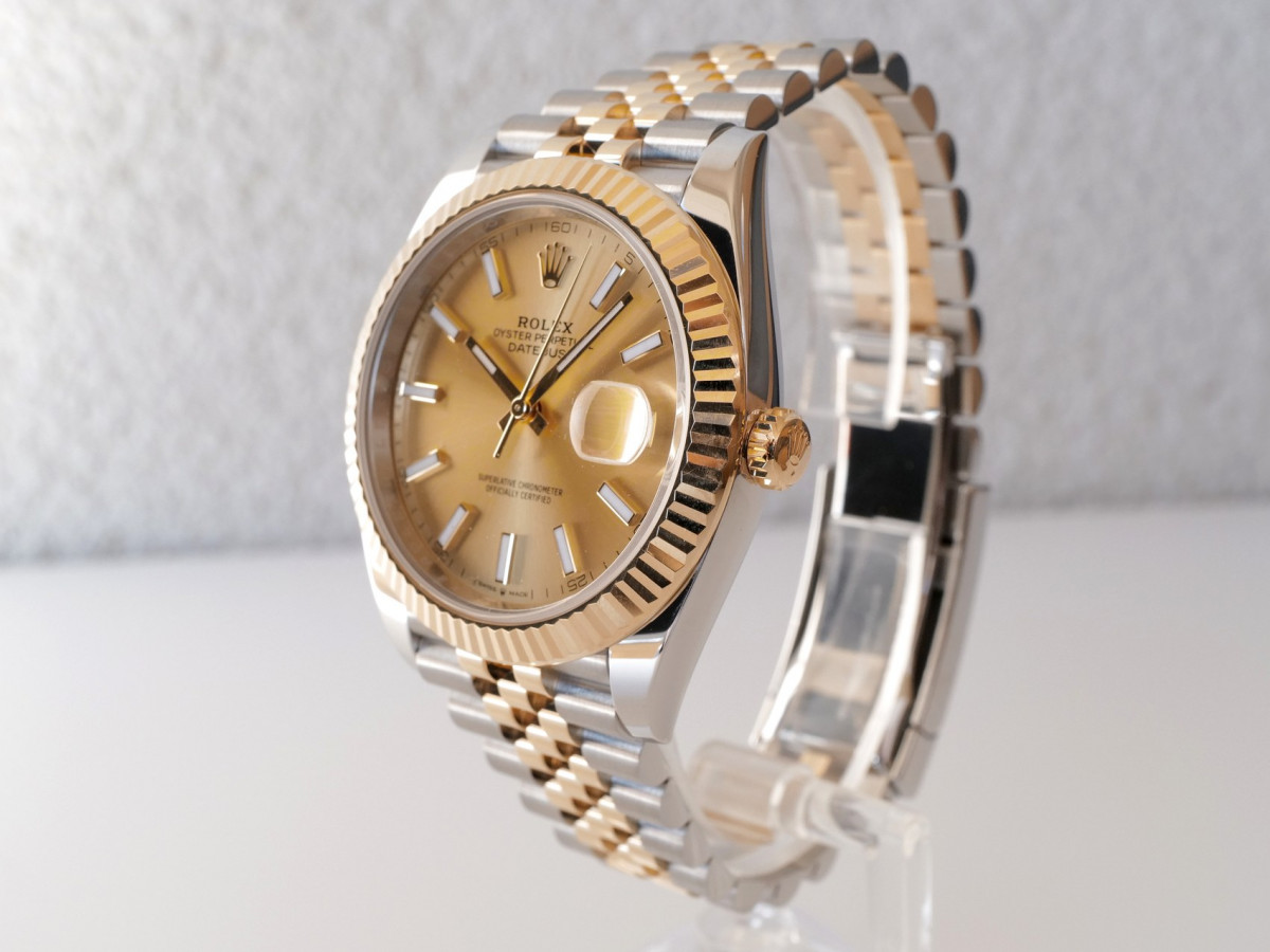 Швейцарские часы Rolex Datejust 41 Jubilee Steel 18K Yellow Gold Champagne Dial (2022)