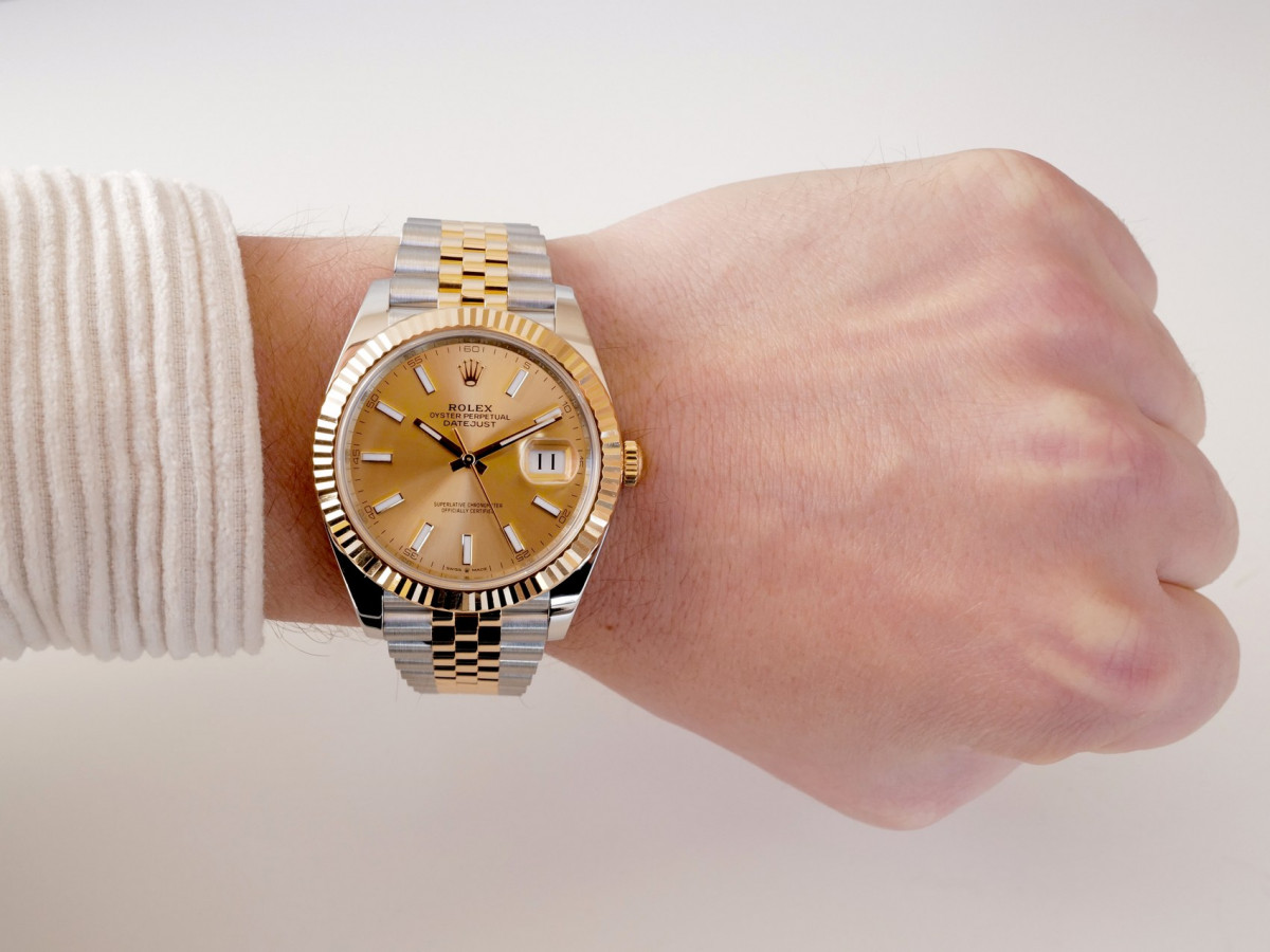 Швейцарские часы Rolex Datejust 41 Jubilee Steel 18K Yellow Gold Champagne Dial (2022)