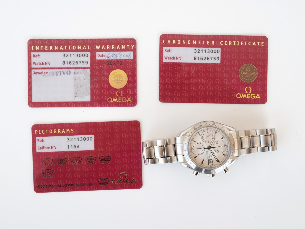 Швейцарские часы Omega Speedmaster Silver Dial Chronograph