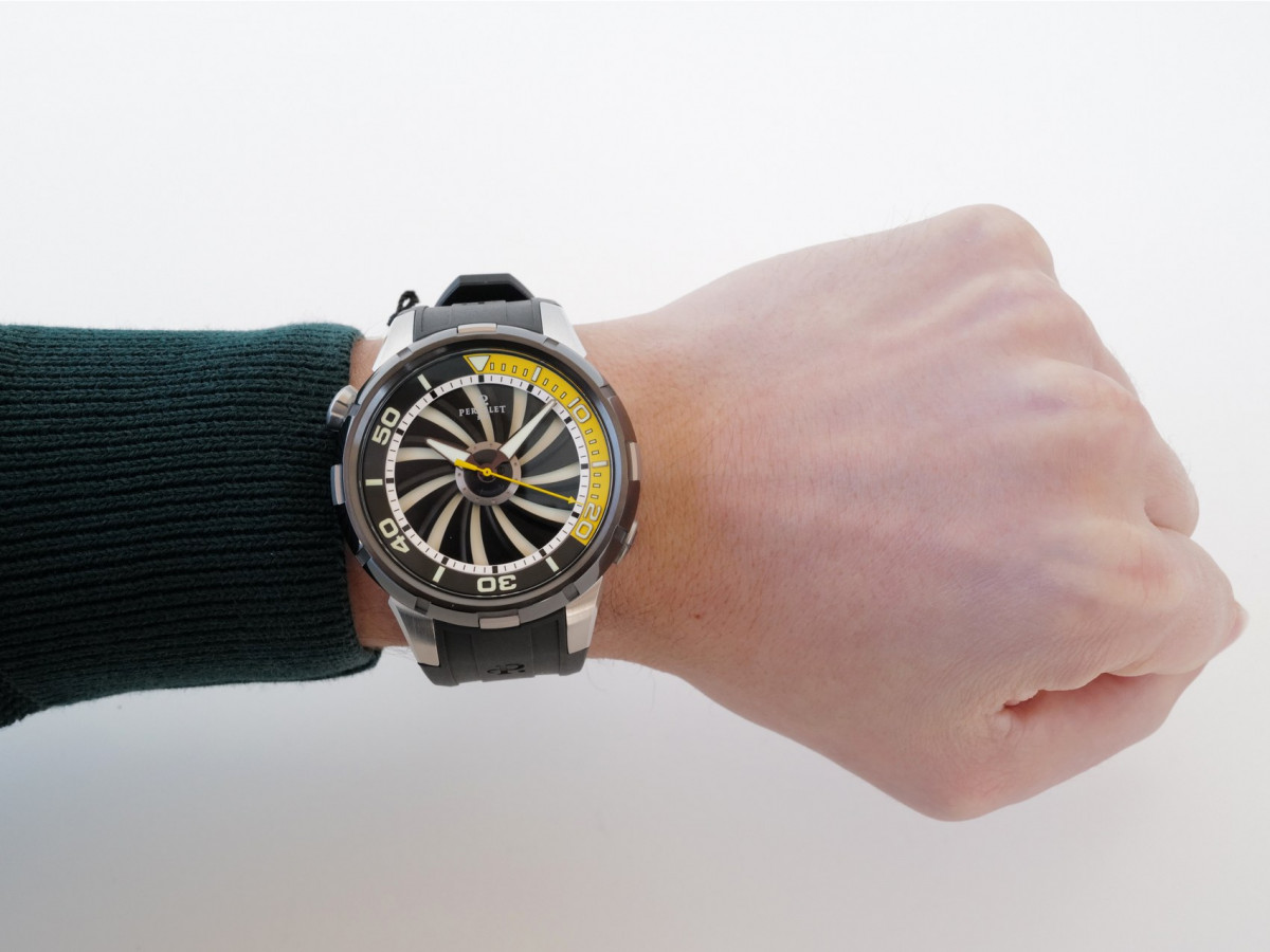 Swiss watch Turbine Diver 47