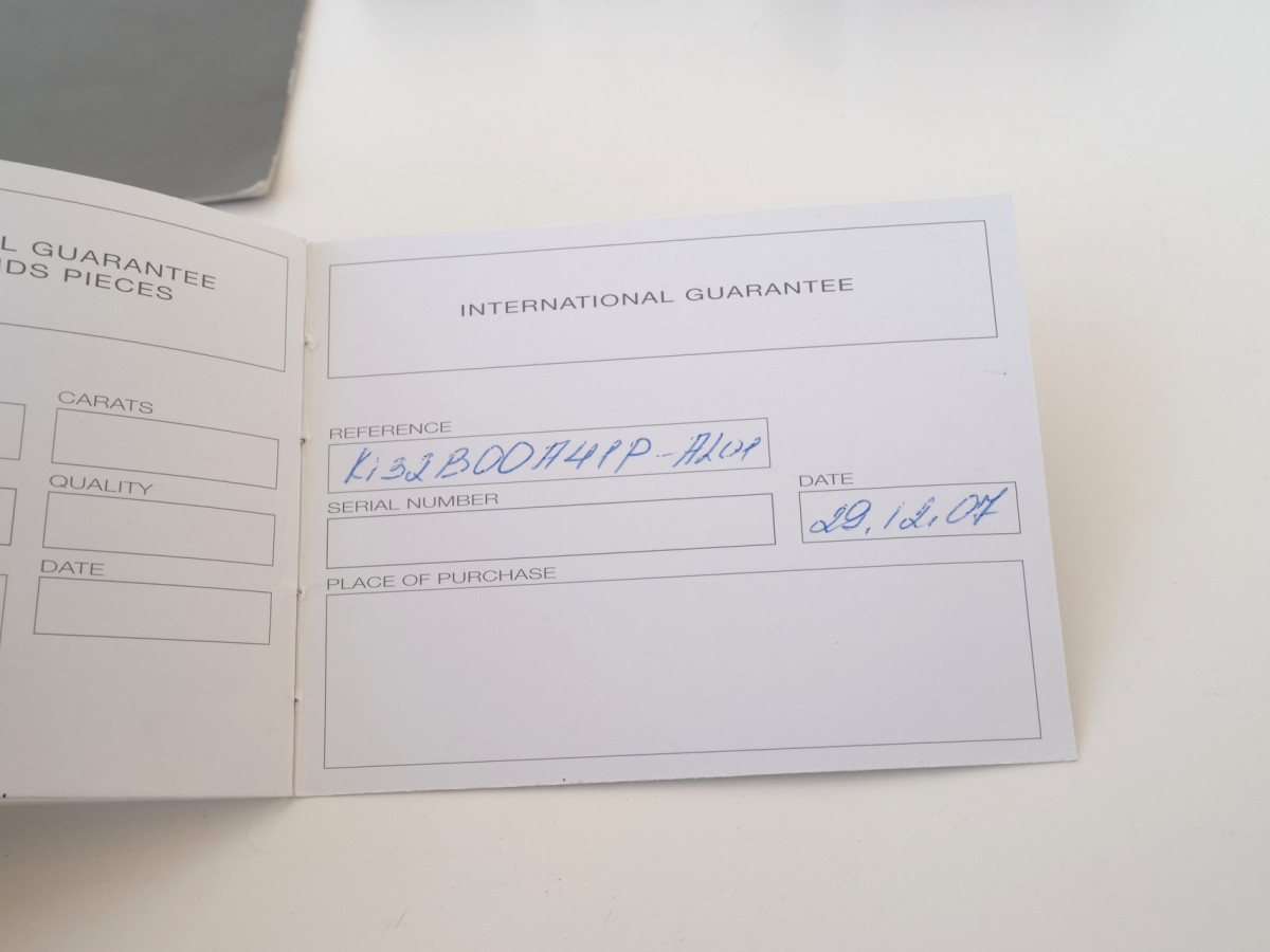 Швейцарський годинник Jorg Hysek Killada Power Reserve