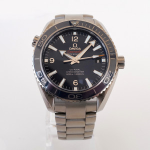 Швейцарские часы Omega Seamaster Planet Ocean 600M Titanium Blue Dial Co-Axial
