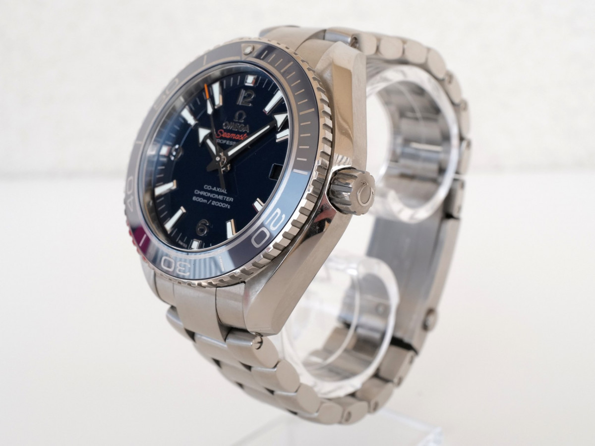 Swiss watch Omega Seamaster Planet Ocean 600M Titanium Blue Dial Co-Axial