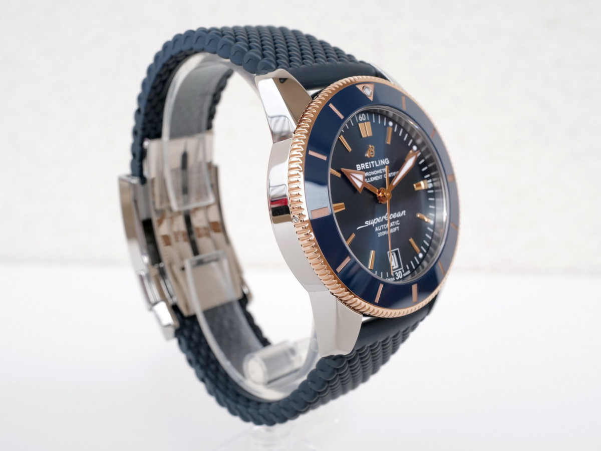 Швейцарские часы Breitling Superocean Heritage B20 Automatic 42 Steel Gold