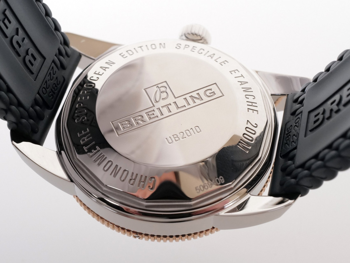 Швейцарские часы Breitling Superocean Heritage B20 Automatic 42 Steel Gold