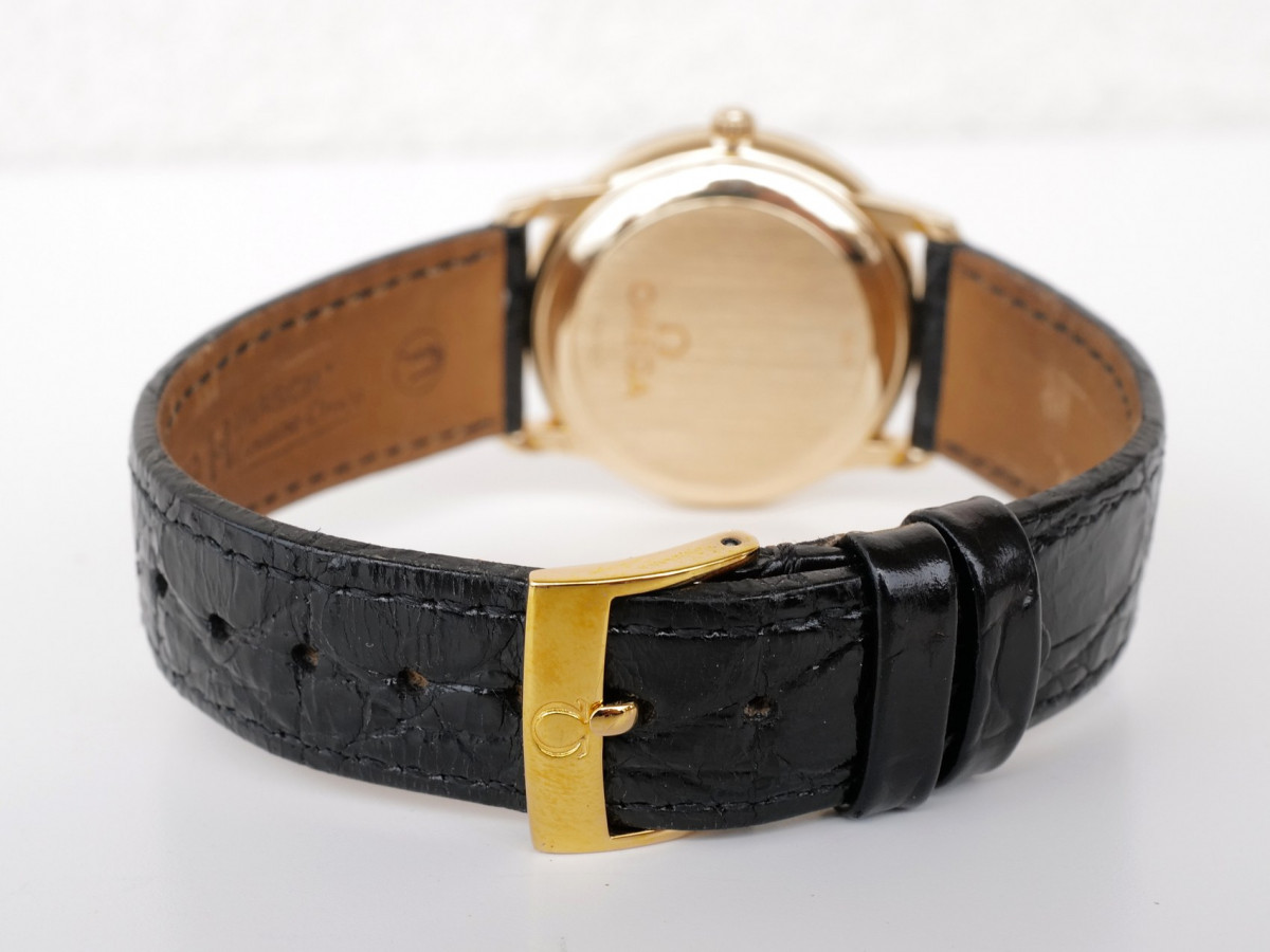 Швейцарские часы Omega De Ville Prestige 18K Yellow Gold Automatic