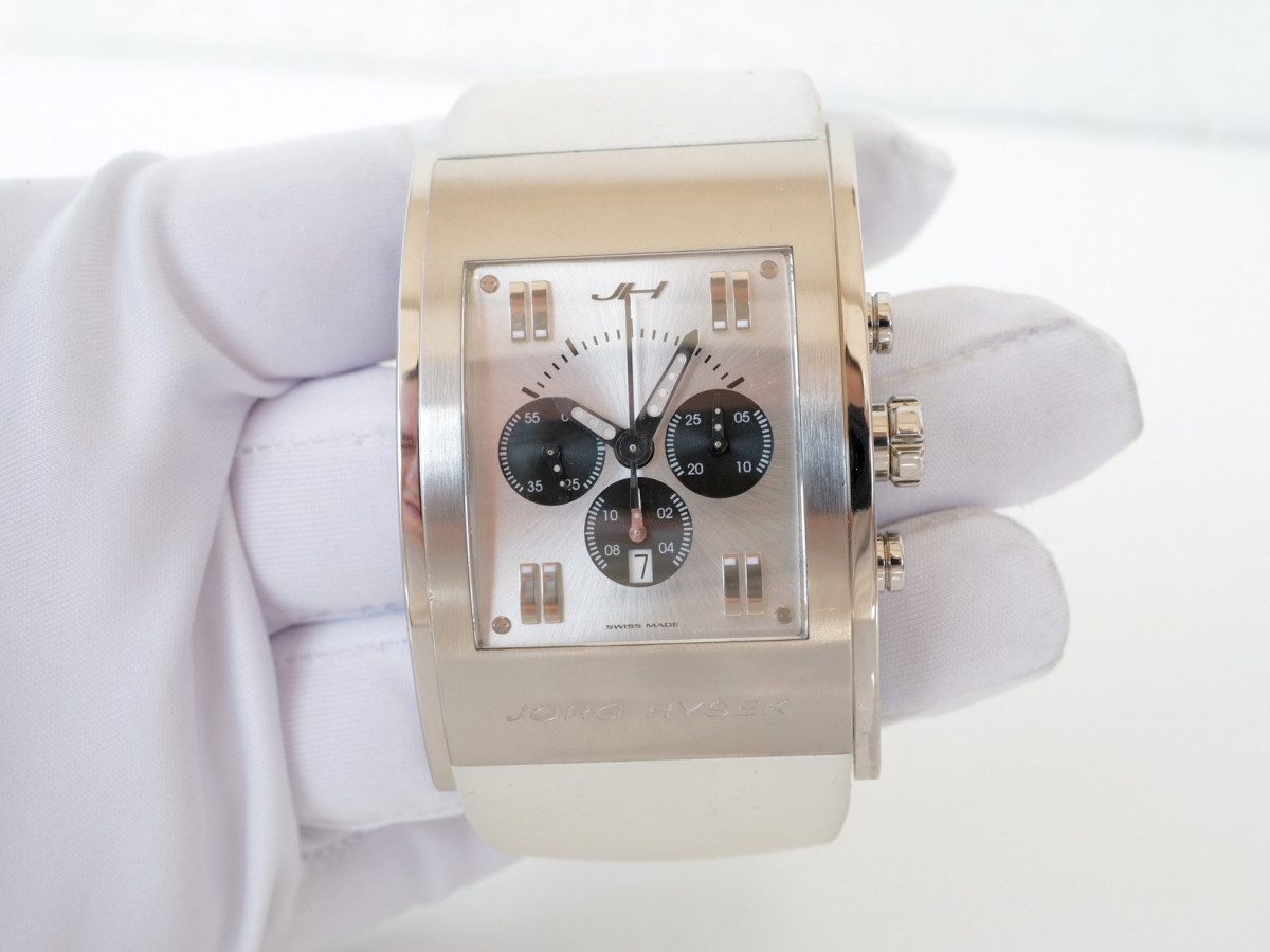 Швейцарський годинник Jorg Hysek Kilada Chronograph XL Automatic Panda Dial