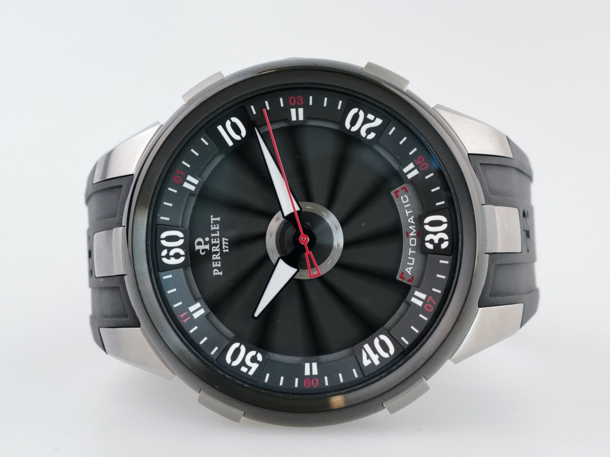 Швейцарские часы Turbine XL