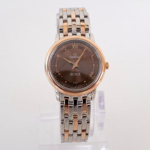 Швейцарские часы Omega De Ville Prestige Quartz 27 Gold Steel