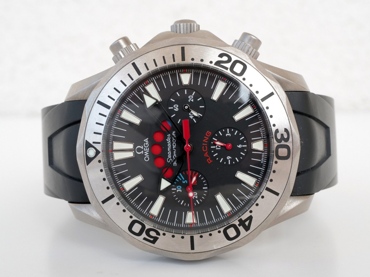 Швейцарские часы Omega Seamaster 300M Racing Titanium Chronometer