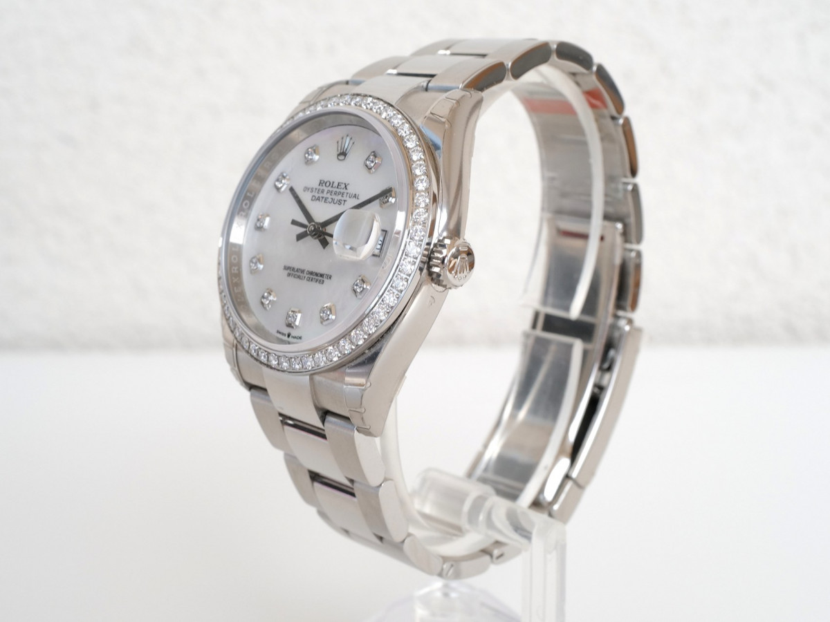 Швейцарские часы Rolex Datejust 36 MOP Diamond Dial Bezel